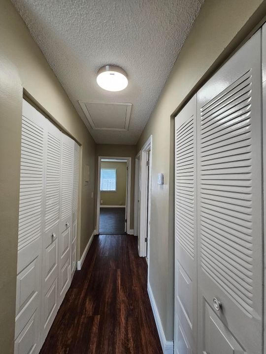 For Rent: $2,300 (3 beds, 1 baths, 1312 Square Feet)