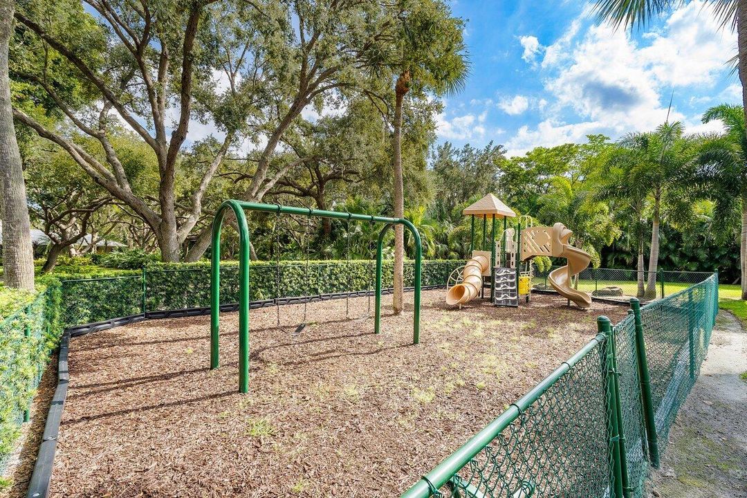 En Venta: $3,850,000 (4 camas, 3 baños, 3190 Pies cuadrados)