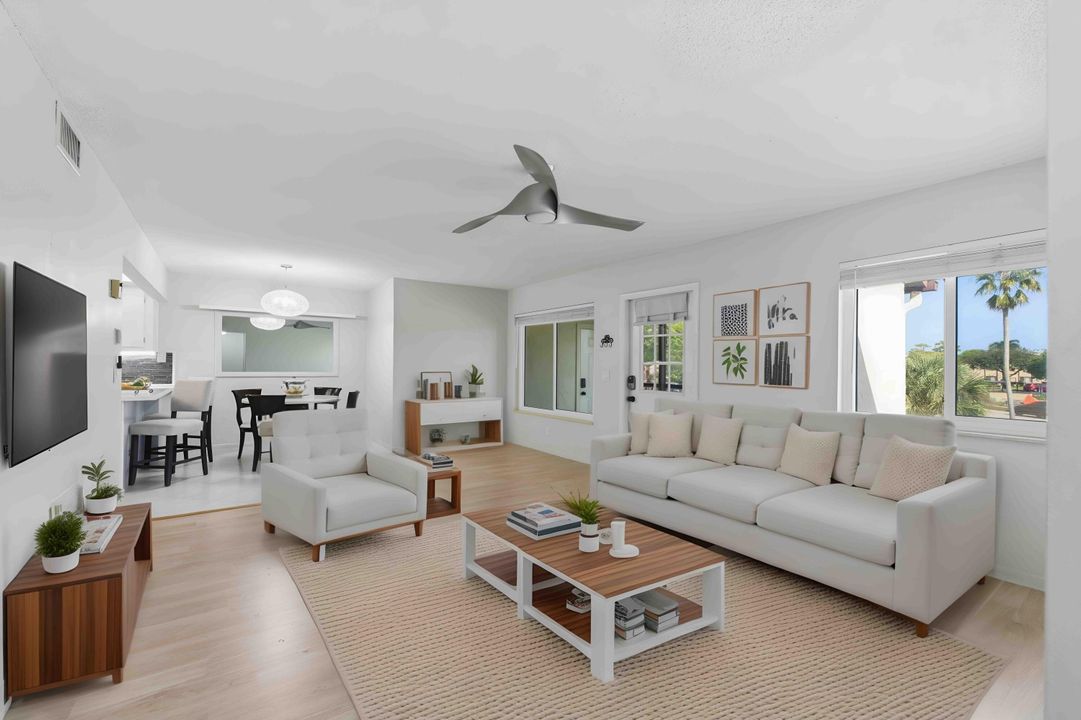 For Sale: $167,000 (2 beds, 1 baths, 935 Square Feet)