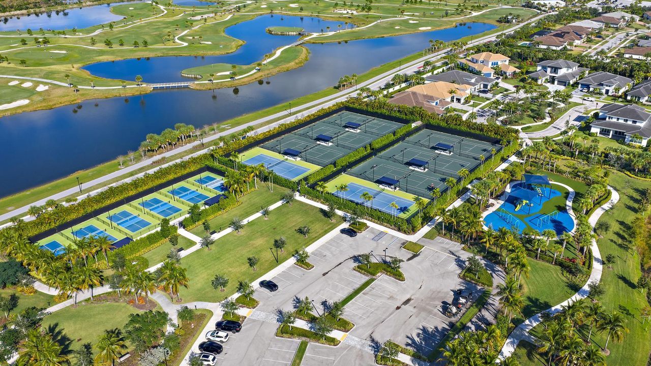 For Rent: $5,000 (3 beds, 2 baths, 2095 Square Feet)