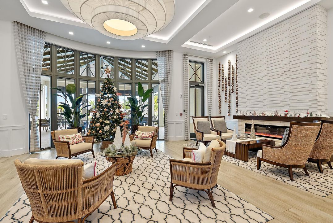 For Rent: $5,000 (3 beds, 2 baths, 2095 Square Feet)