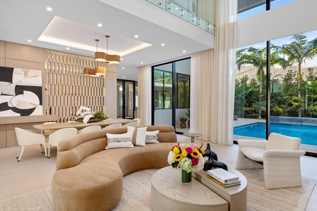 For Sale: $12,495,000 (6 beds, 8 baths, 7202 Square Feet)