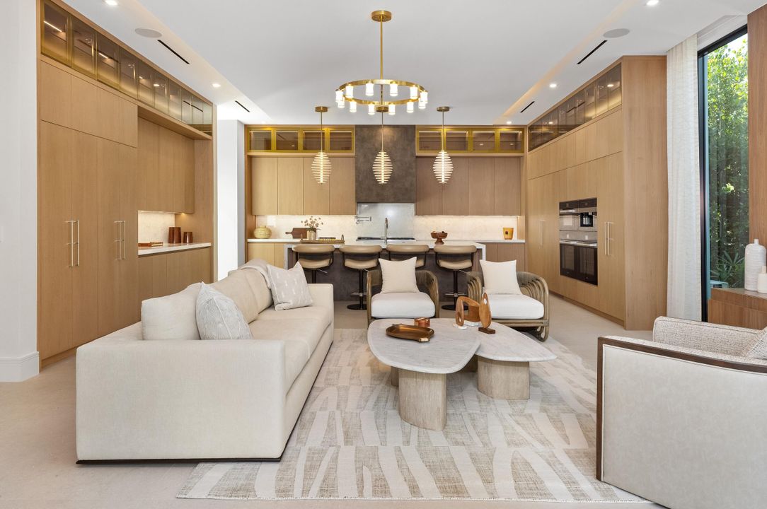 For Sale: $12,495,000 (6 beds, 8 baths, 7202 Square Feet)