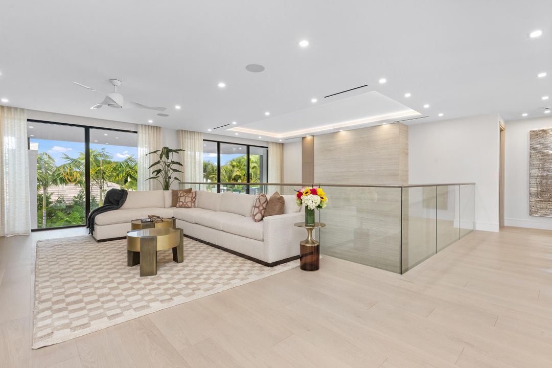 For Sale: $12,495,000 (6 beds, 8 baths, 7202 Square Feet)