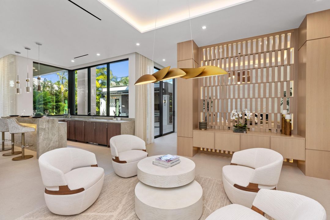 For Sale: $12,495,000 (6 beds, 8 baths, 7202 Square Feet)