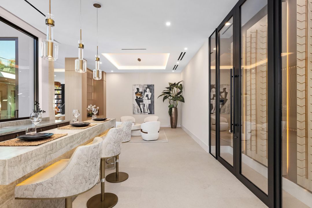 For Sale: $12,495,000 (6 beds, 8 baths, 7202 Square Feet)