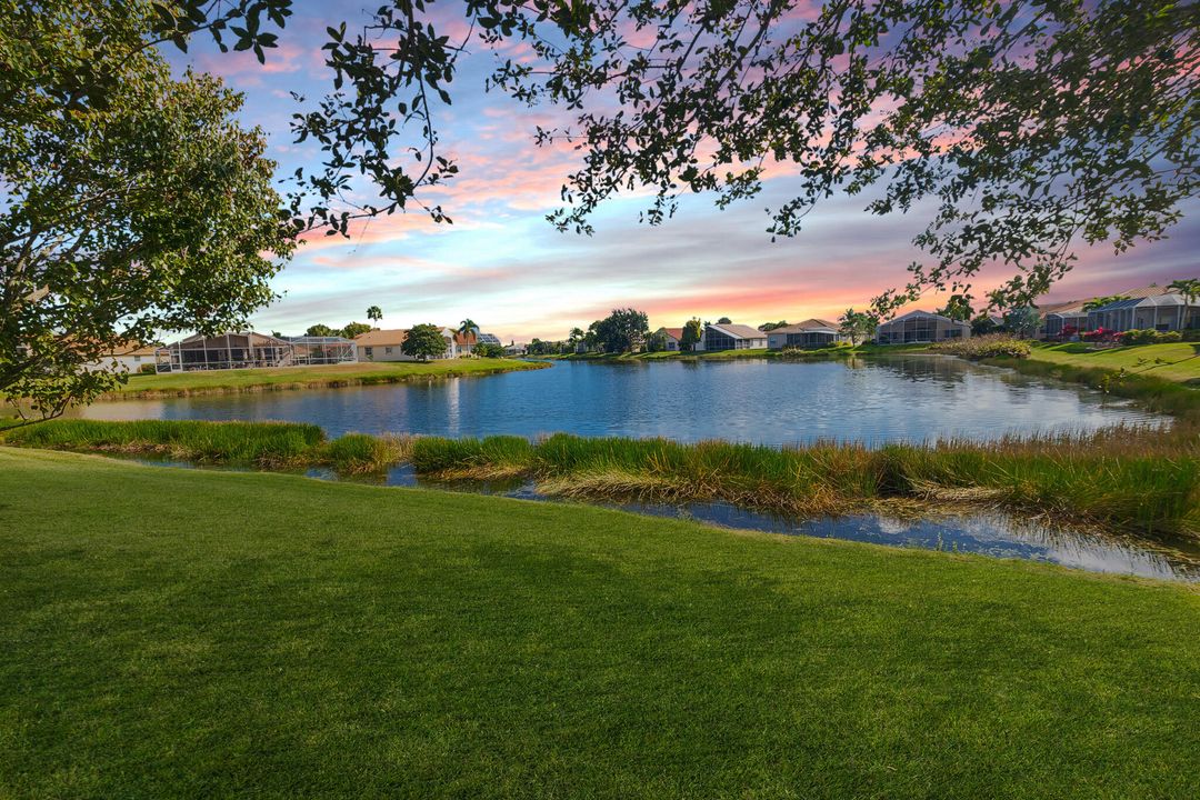 En Venta: $499,900 (3 camas, 2 baños, 2545 Pies cuadrados)