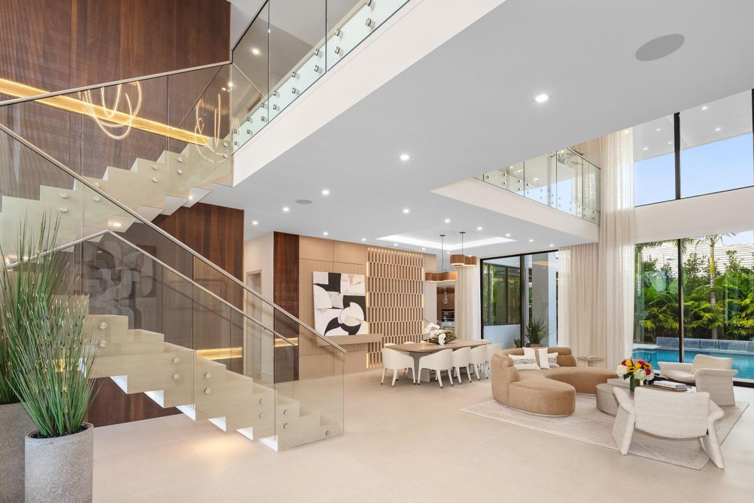 For Sale: $12,495,000 (6 beds, 8 baths, 7202 Square Feet)