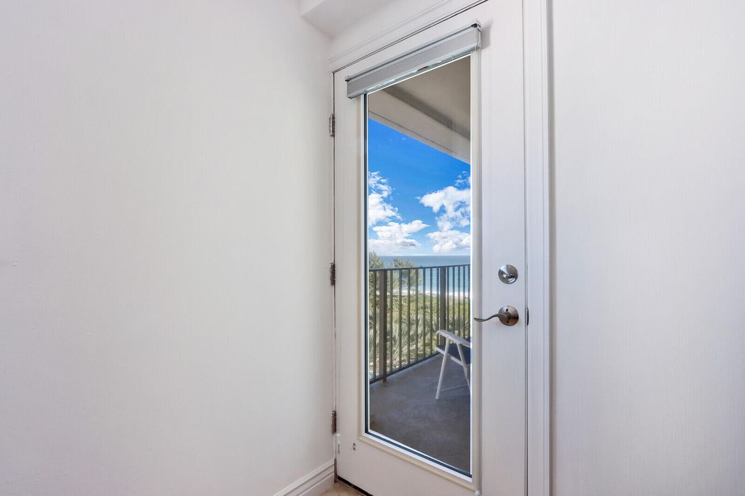 В аренду: $5,500 (2 спален, 2 ванн, 1191 Квадратных фут)