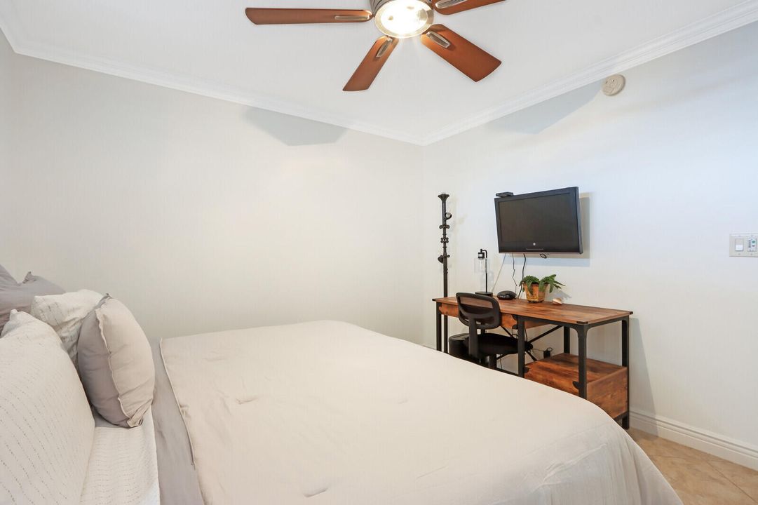 В аренду: $5,500 (2 спален, 2 ванн, 1191 Квадратных фут)