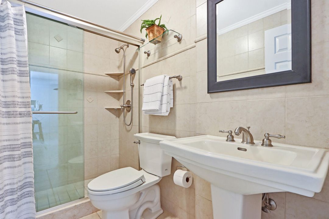 В аренду: $5,500 (2 спален, 2 ванн, 1191 Квадратных фут)