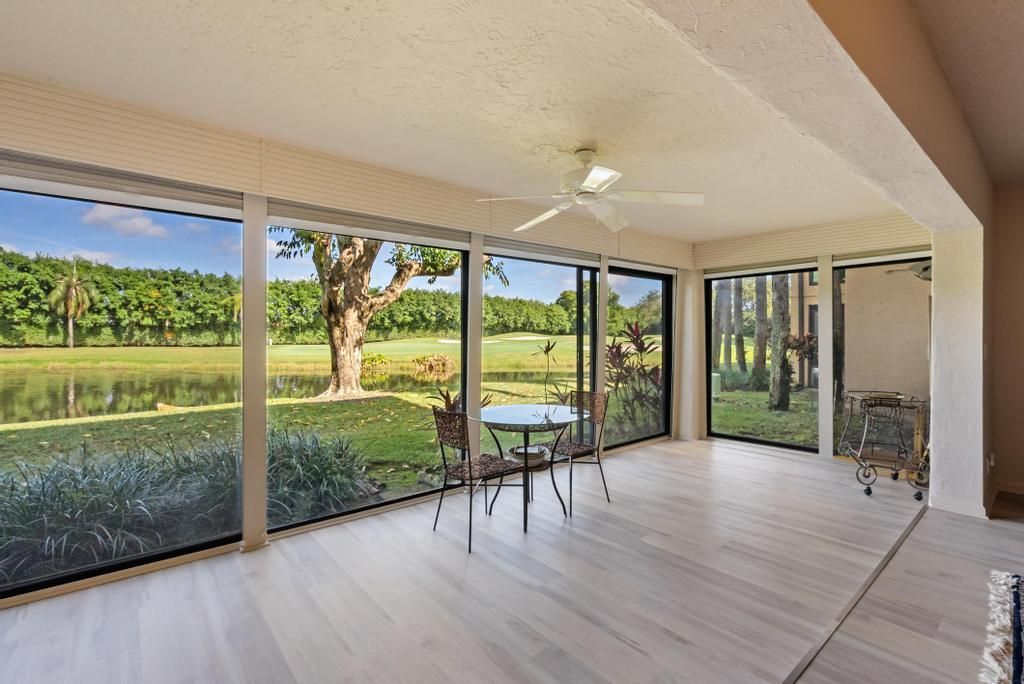 For Sale: $275,000 (2 beds, 2 baths, 1626 Square Feet)