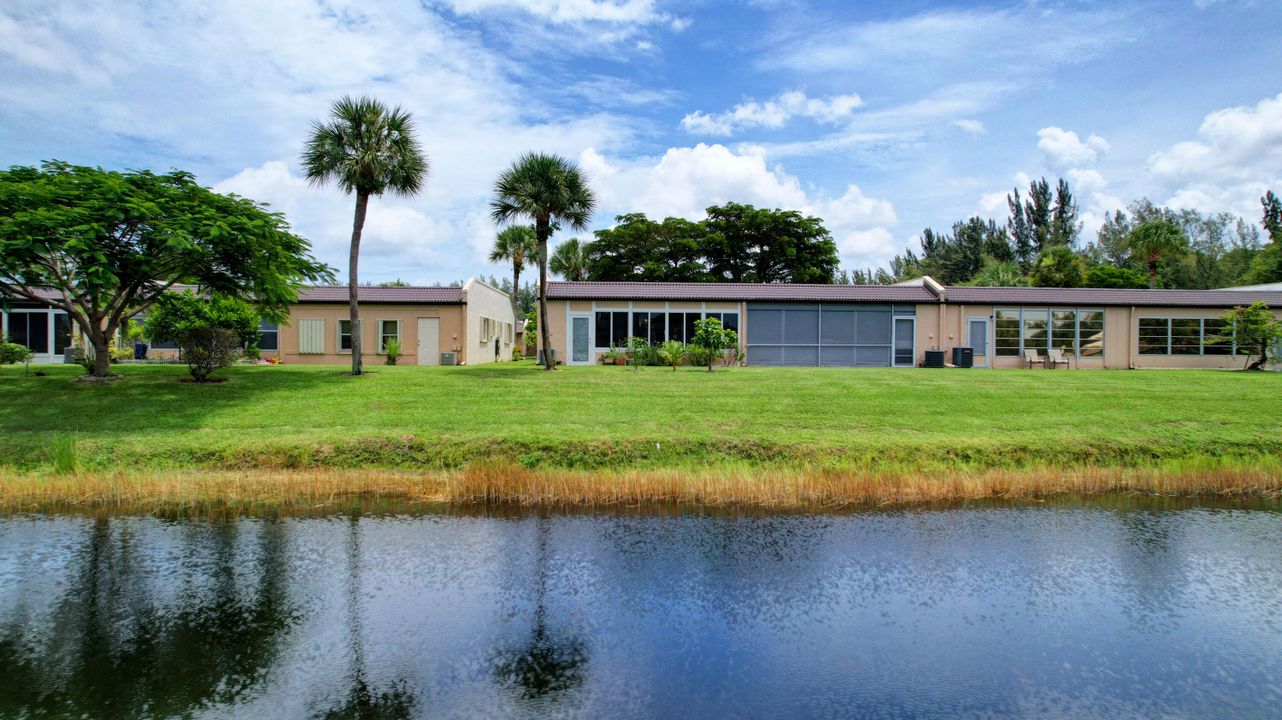 En Venta: $190,000 (2 camas, 2 baños, 1148 Pies cuadrados)