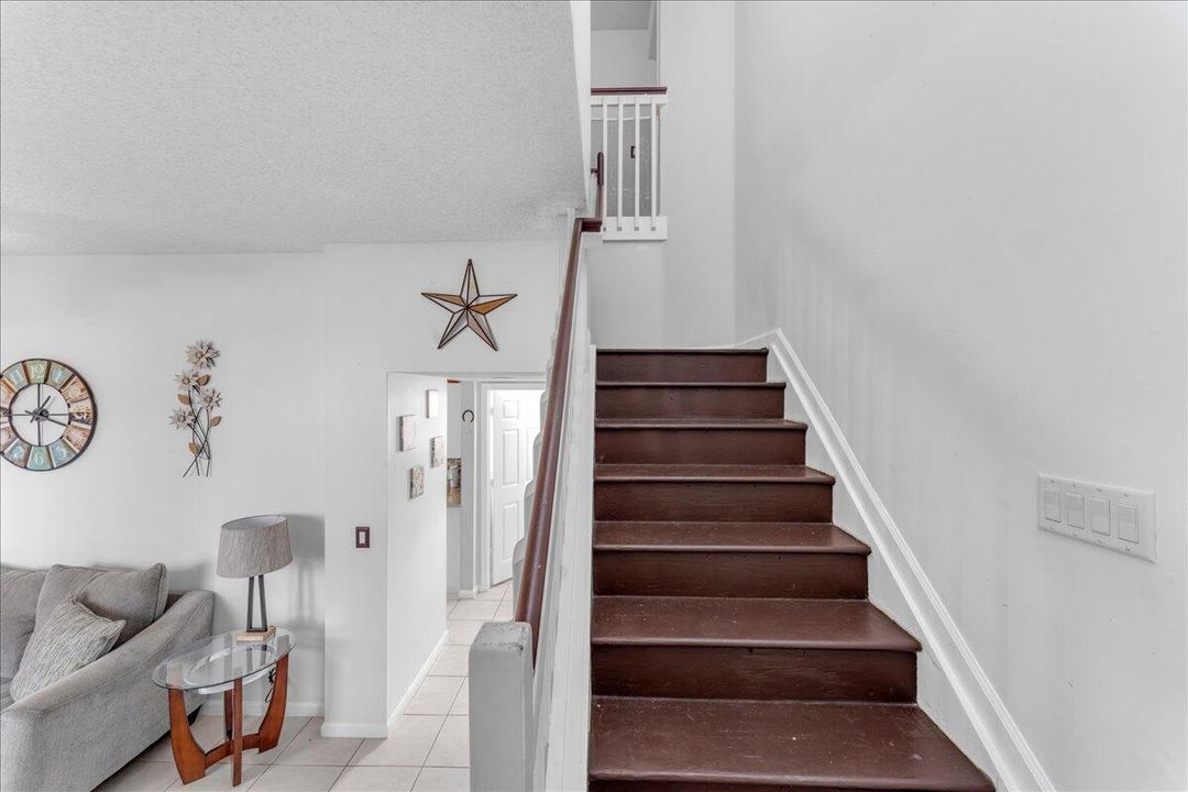 En Venta: $595,000 (3 camas, 2 baños, 1928 Pies cuadrados)