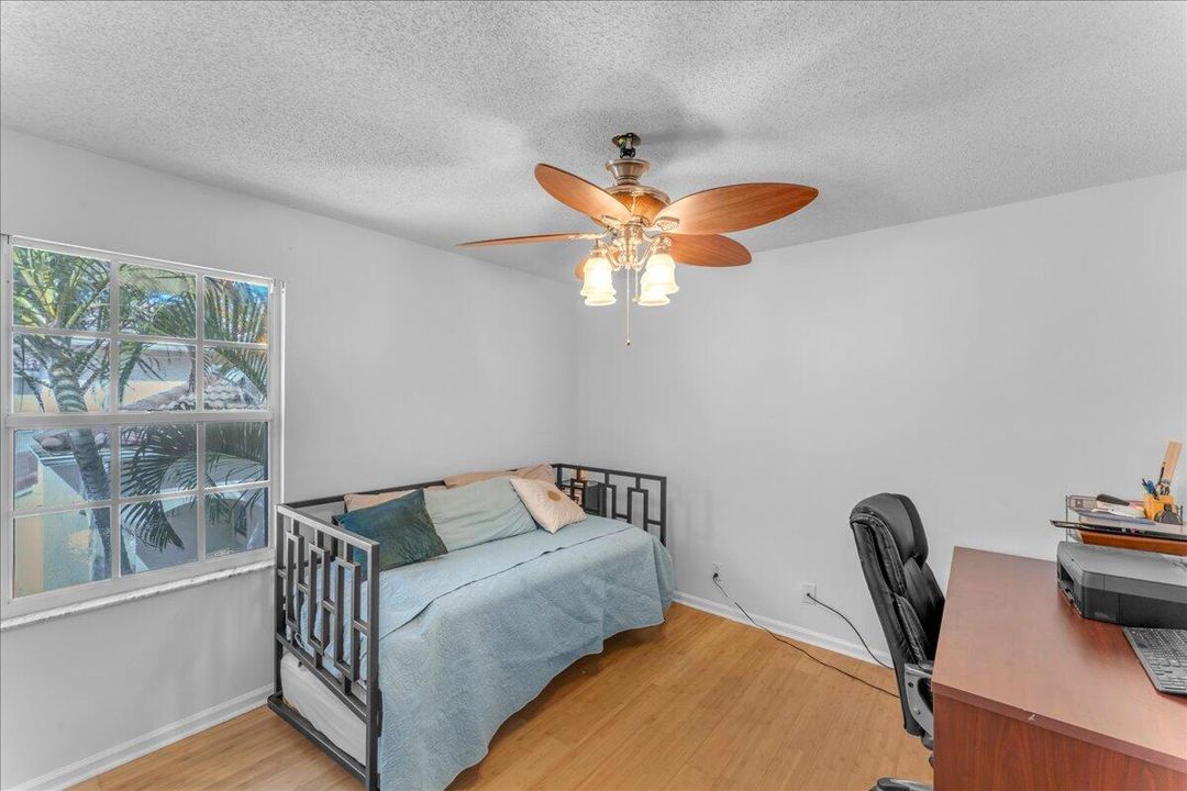 En Venta: $595,000 (3 camas, 2 baños, 1928 Pies cuadrados)