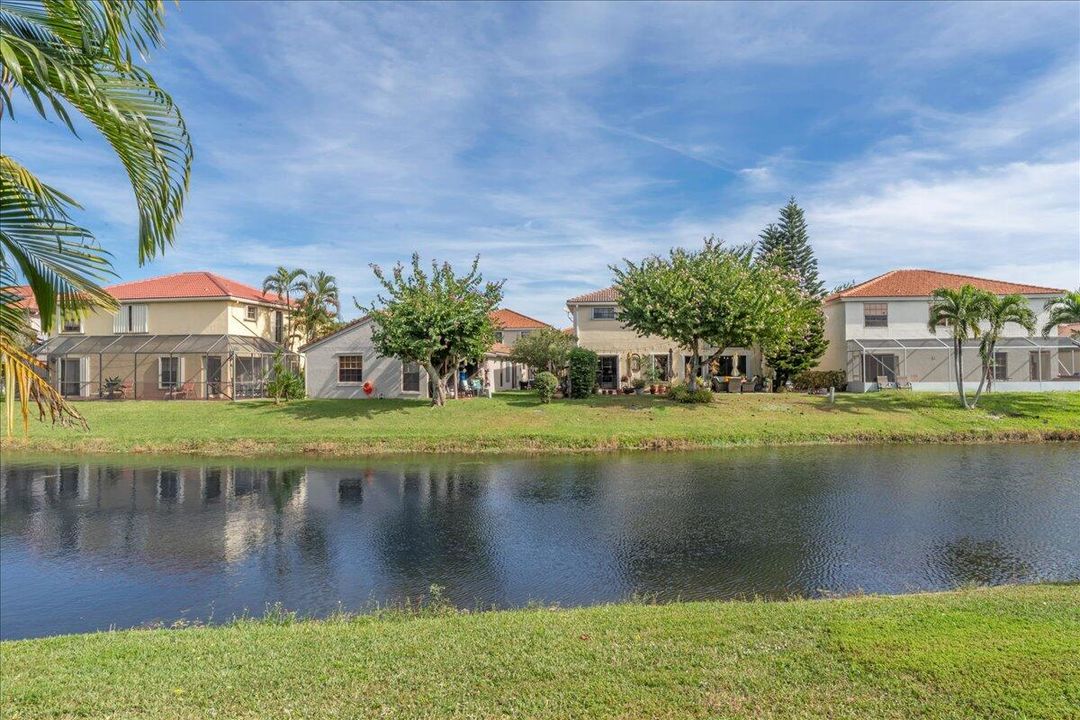 En Venta: $595,000 (3 camas, 2 baños, 1928 Pies cuadrados)