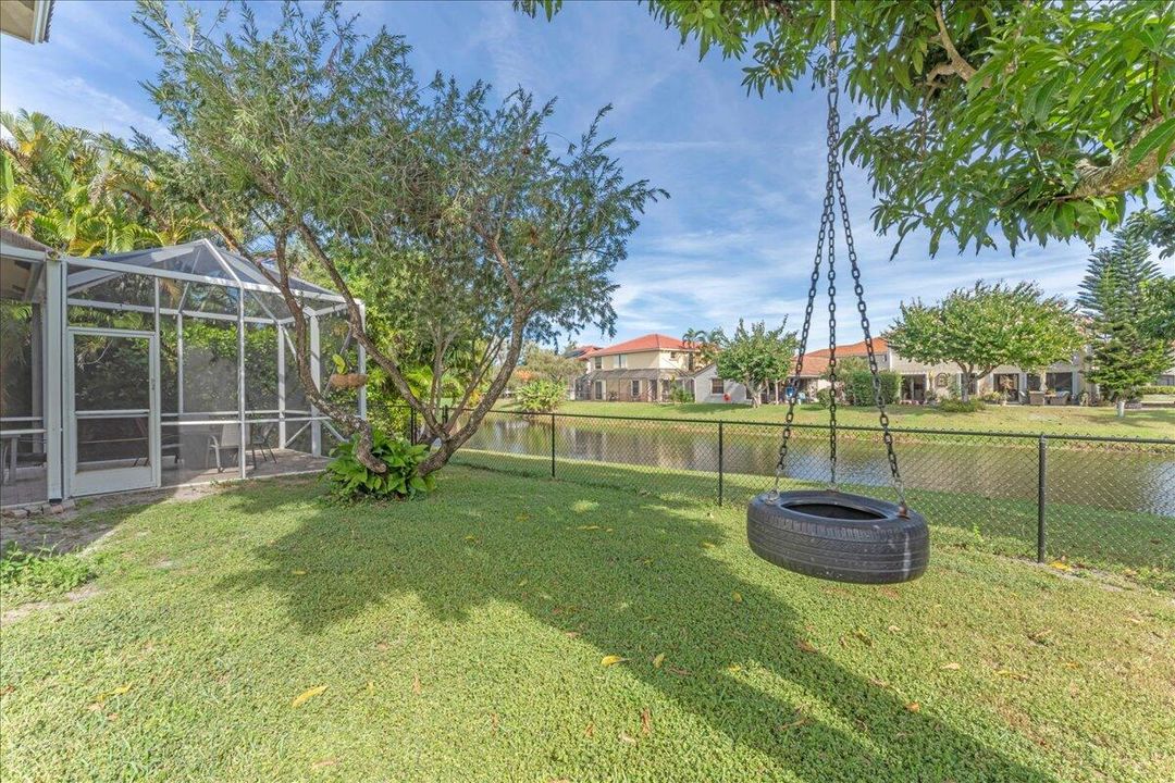 En Venta: $595,000 (3 camas, 2 baños, 1928 Pies cuadrados)