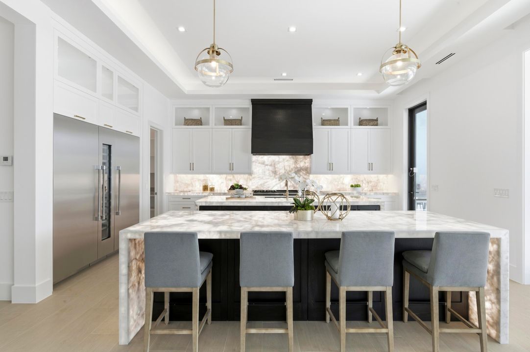 На продажу: $8,500,000 (5 спален, 7 ванн, 5804 Квадратных фут)