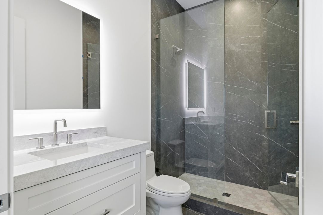 На продажу: $8,500,000 (5 спален, 7 ванн, 5804 Квадратных фут)