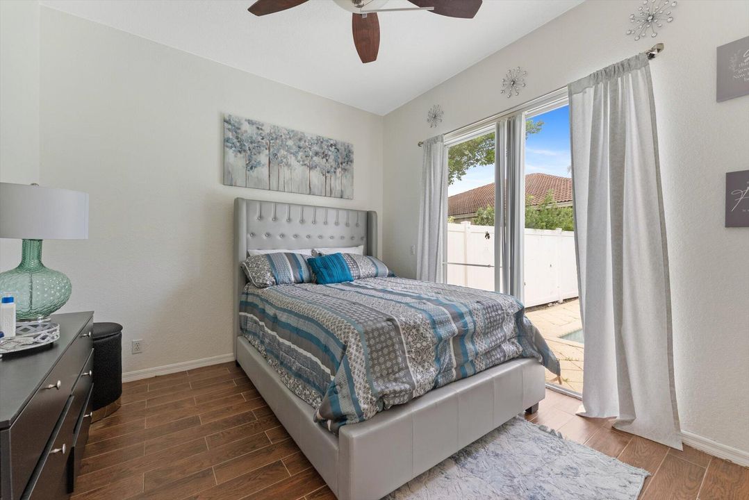 For Sale: $450,000 (3 beds, 2 baths, 1802 Square Feet)