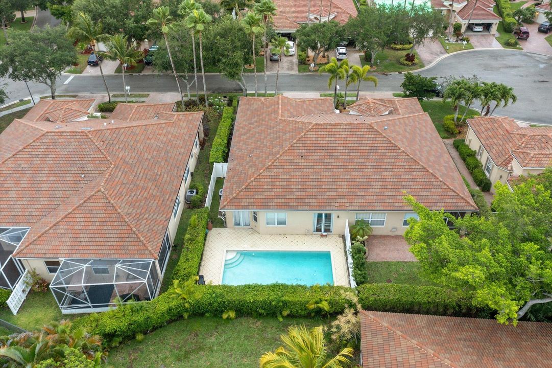 For Sale: $450,000 (3 beds, 2 baths, 1802 Square Feet)