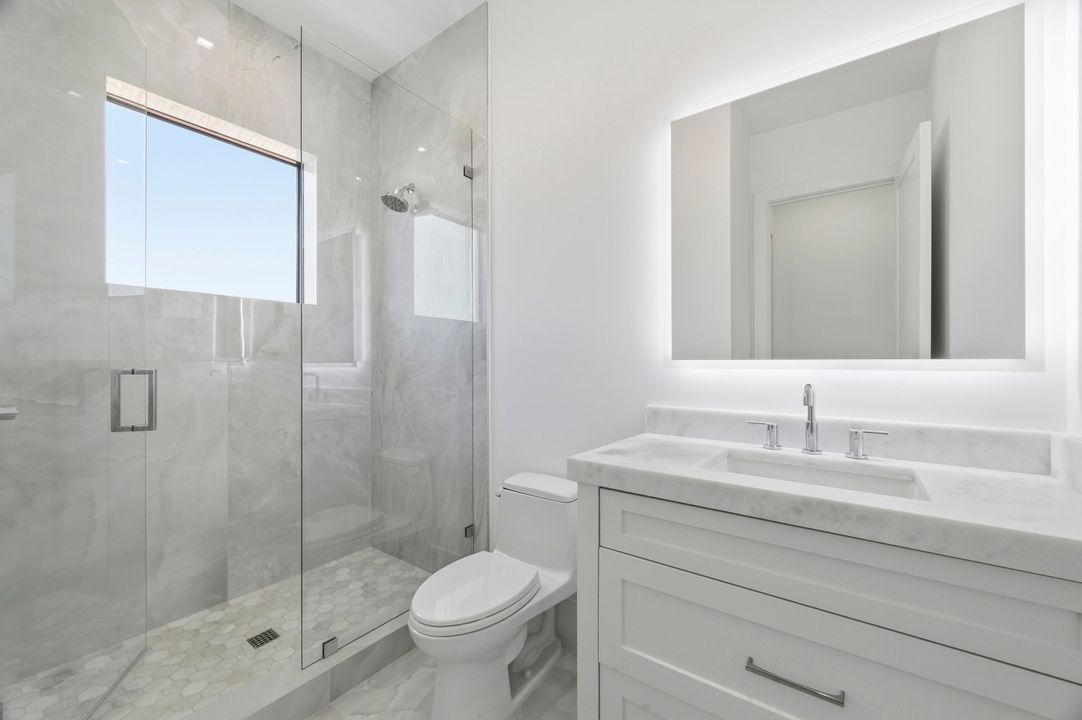 На продажу: $8,500,000 (5 спален, 7 ванн, 5804 Квадратных фут)