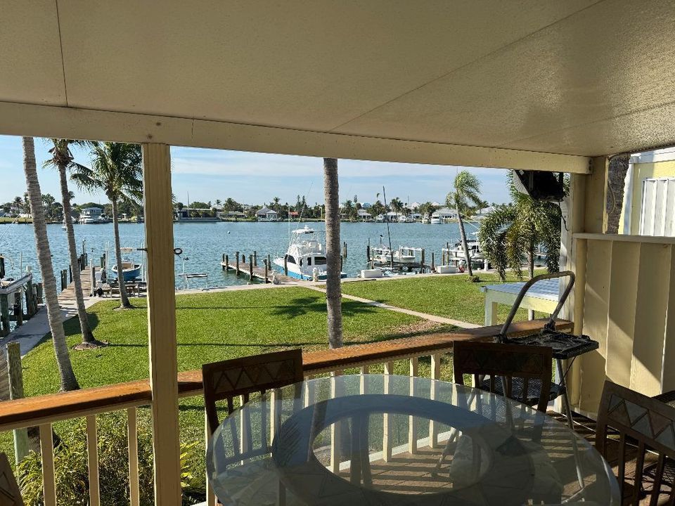 出租: $4,500 (3 贝兹, 2 浴室, 1882 平方英尺)