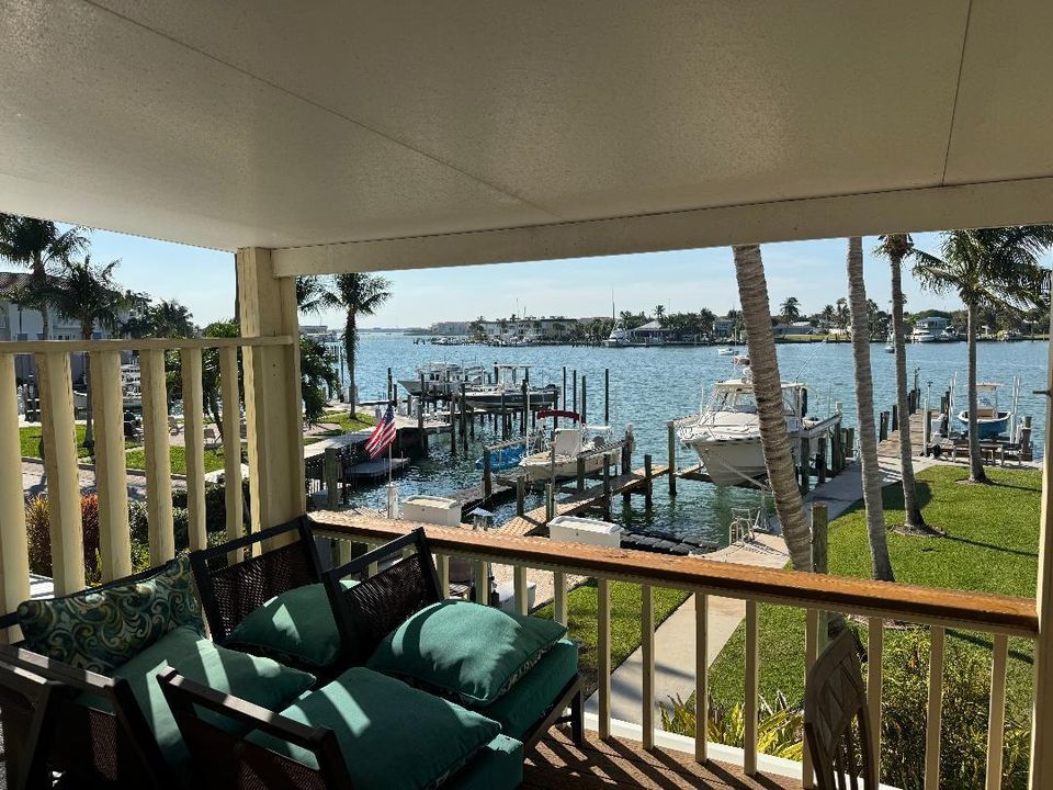 出租: $4,500 (3 贝兹, 2 浴室, 1882 平方英尺)