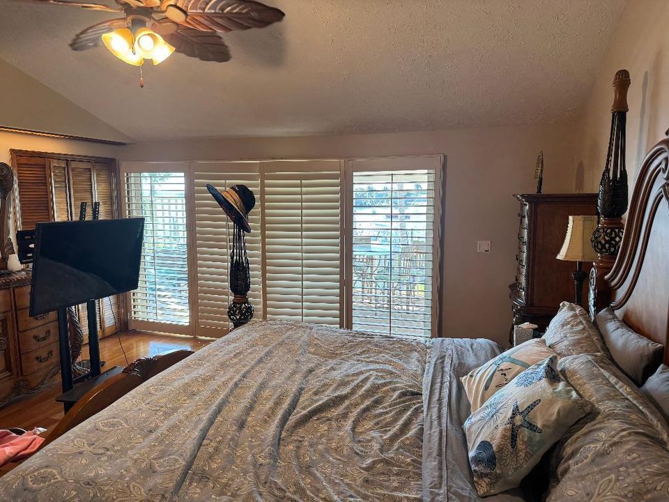 出租: $4,500 (3 贝兹, 2 浴室, 1882 平方英尺)