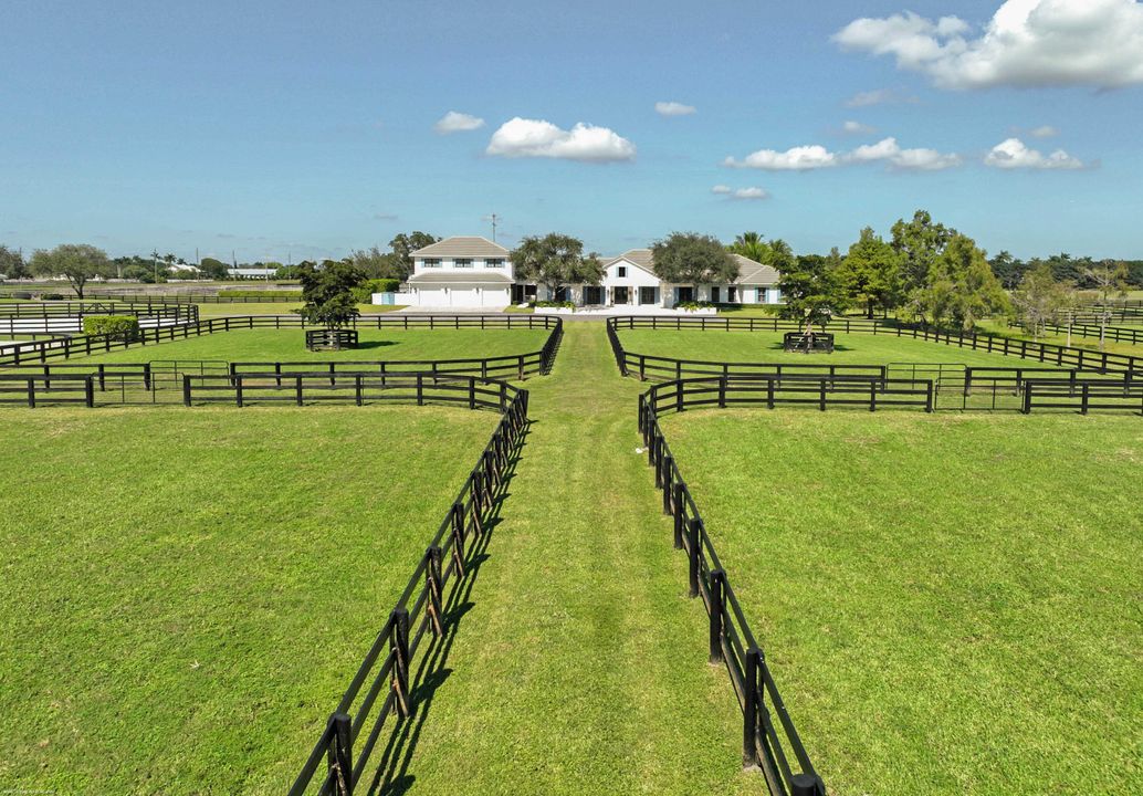 For Sale: $27,950,000 (6 beds, 7 baths, 11274 Square Feet)