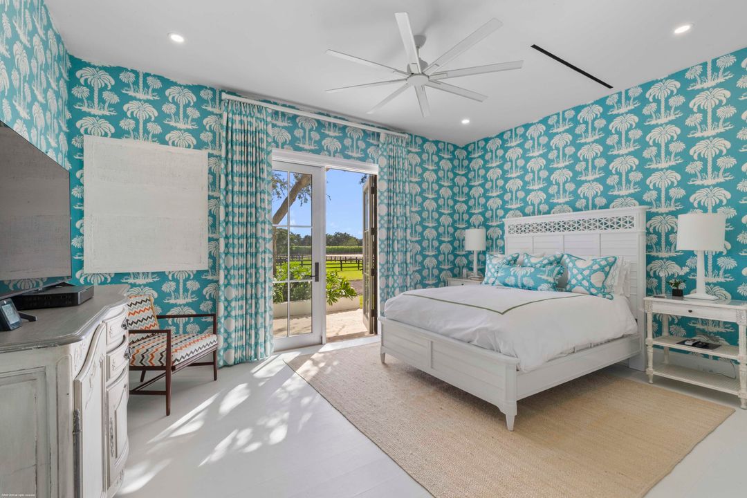 For Sale: $27,950,000 (6 beds, 7 baths, 11274 Square Feet)