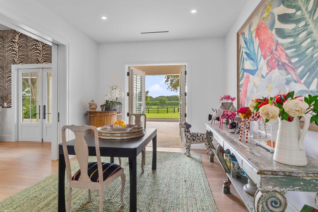 For Sale: $27,950,000 (6 beds, 7 baths, 11274 Square Feet)