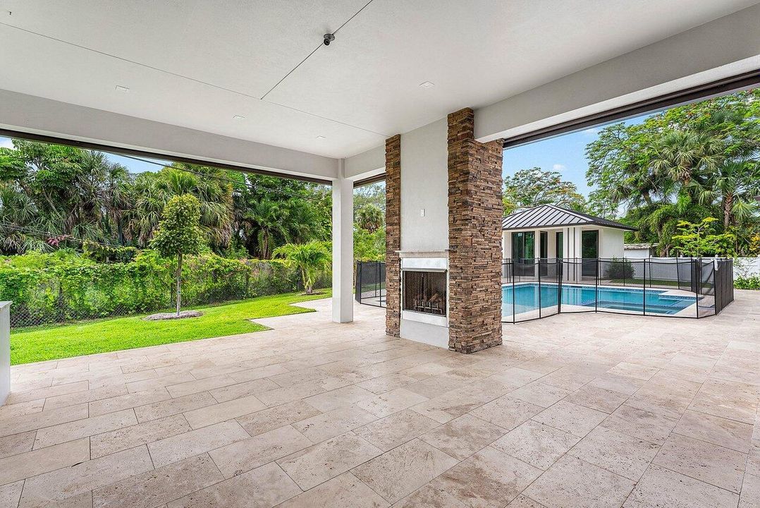 На продажу: $6,150,000 (6 спален, 6 ванн, 5233 Квадратных фут)