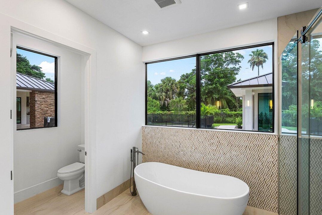 На продажу: $6,150,000 (6 спален, 6 ванн, 5233 Квадратных фут)