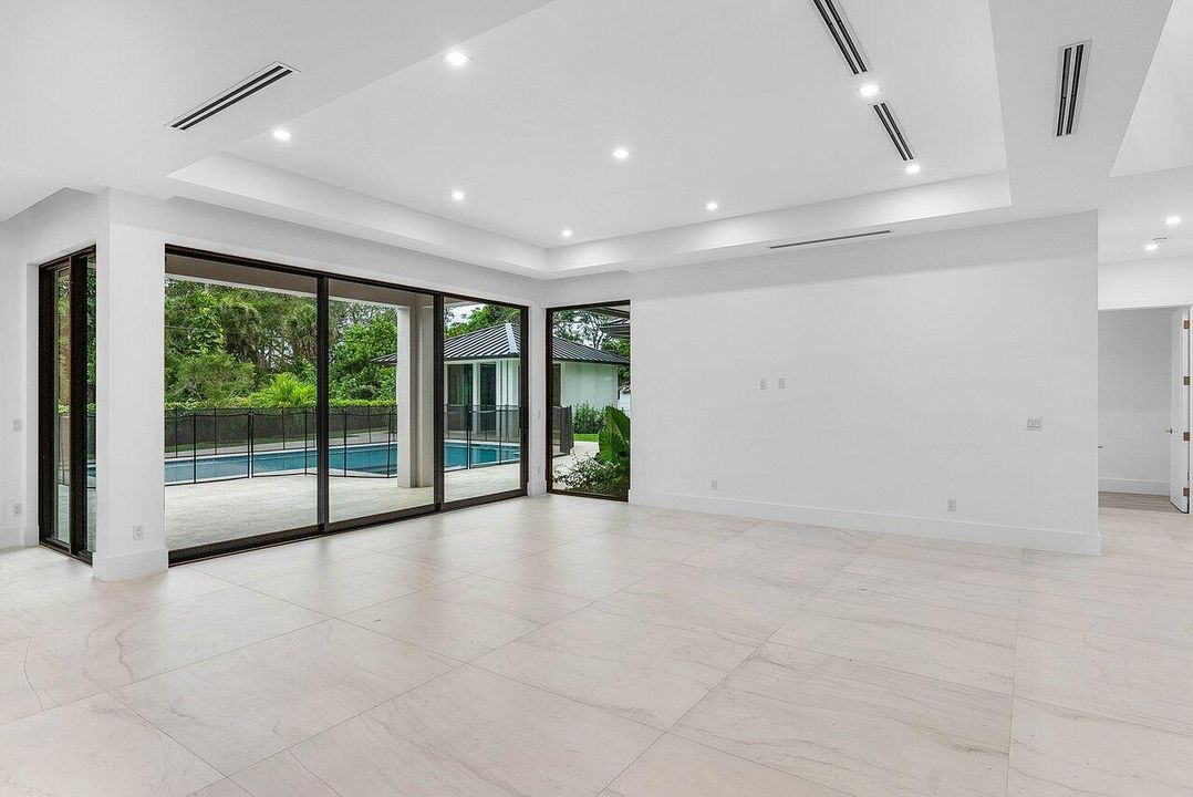 На продажу: $6,150,000 (6 спален, 6 ванн, 5233 Квадратных фут)