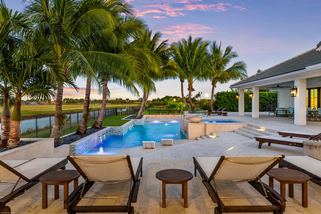 For Sale: $27,950,000 (6 beds, 7 baths, 11274 Square Feet)