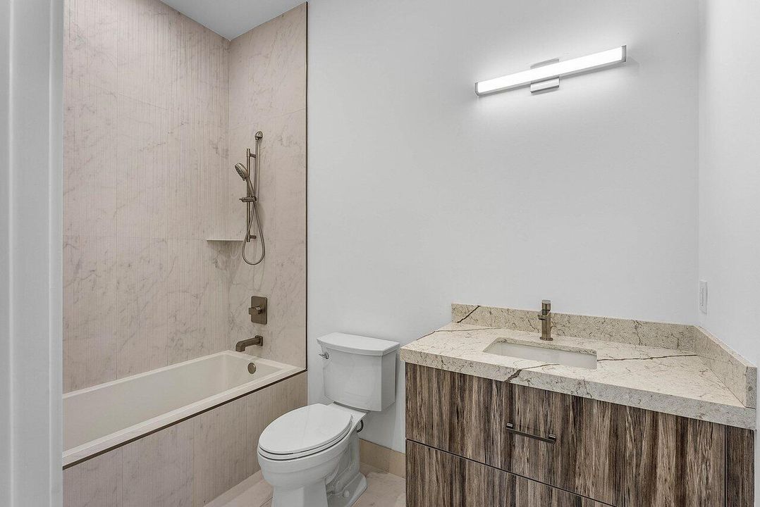 На продажу: $6,150,000 (6 спален, 6 ванн, 5233 Квадратных фут)