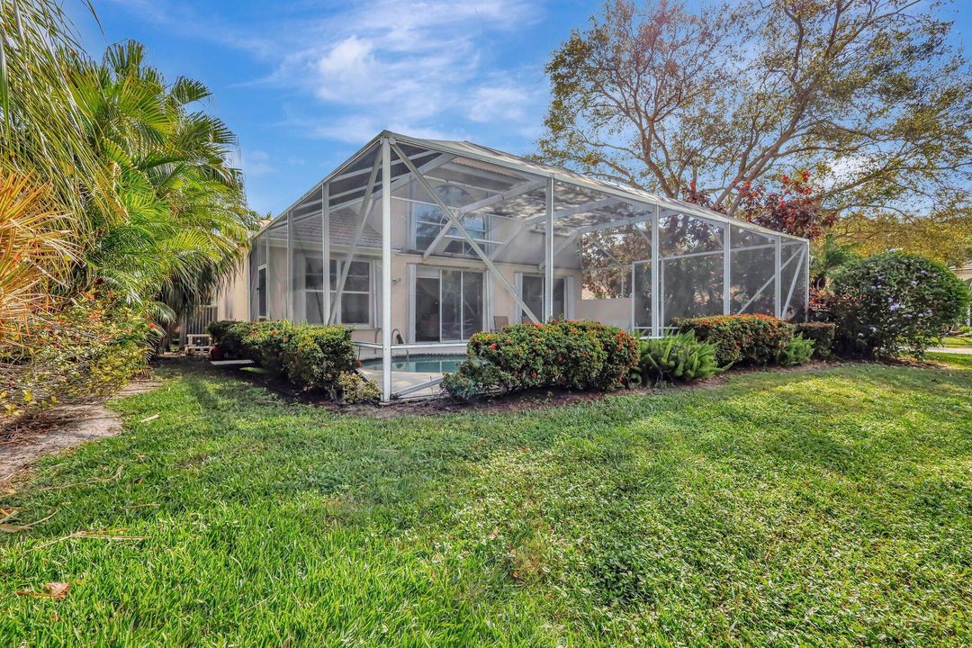 En Venta: $729,000 (4 camas, 2 baños, 2338 Pies cuadrados)