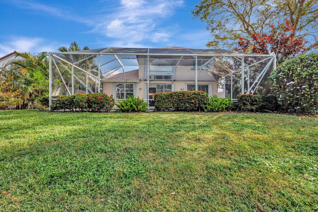 En Venta: $729,000 (4 camas, 2 baños, 2338 Pies cuadrados)