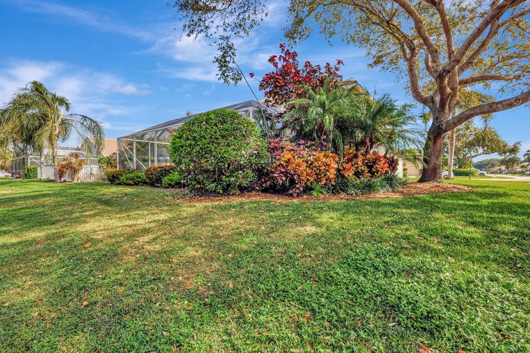 En Venta: $729,000 (4 camas, 2 baños, 2338 Pies cuadrados)