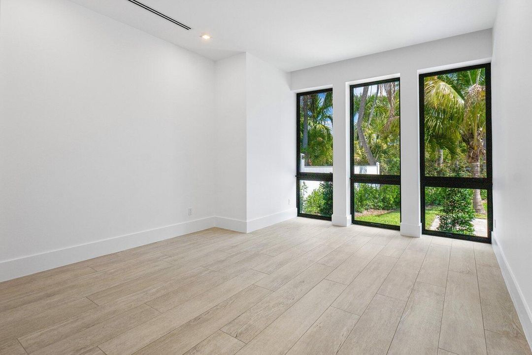 На продажу: $6,150,000 (6 спален, 6 ванн, 5233 Квадратных фут)