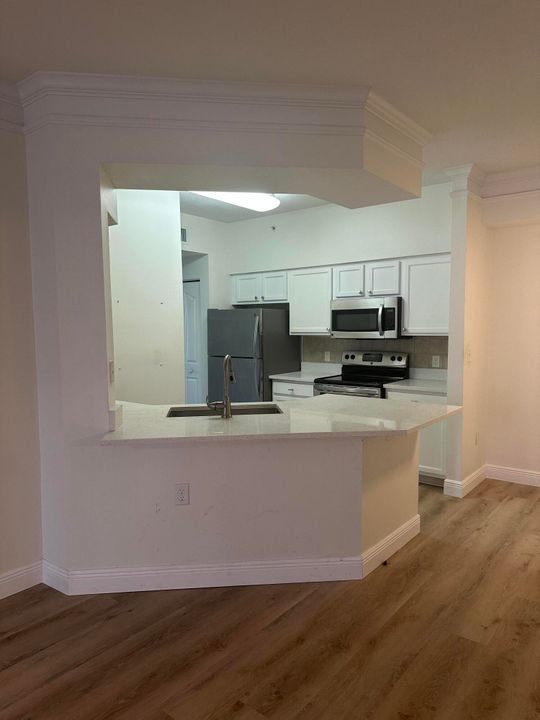 В аренду: $2,100 (2 спален, 2 ванн, 1258 Квадратных фут)