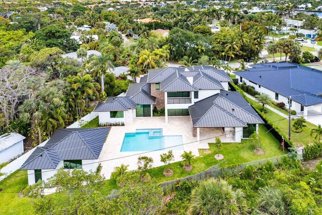 На продажу: $6,150,000 (6 спален, 6 ванн, 5233 Квадратных фут)