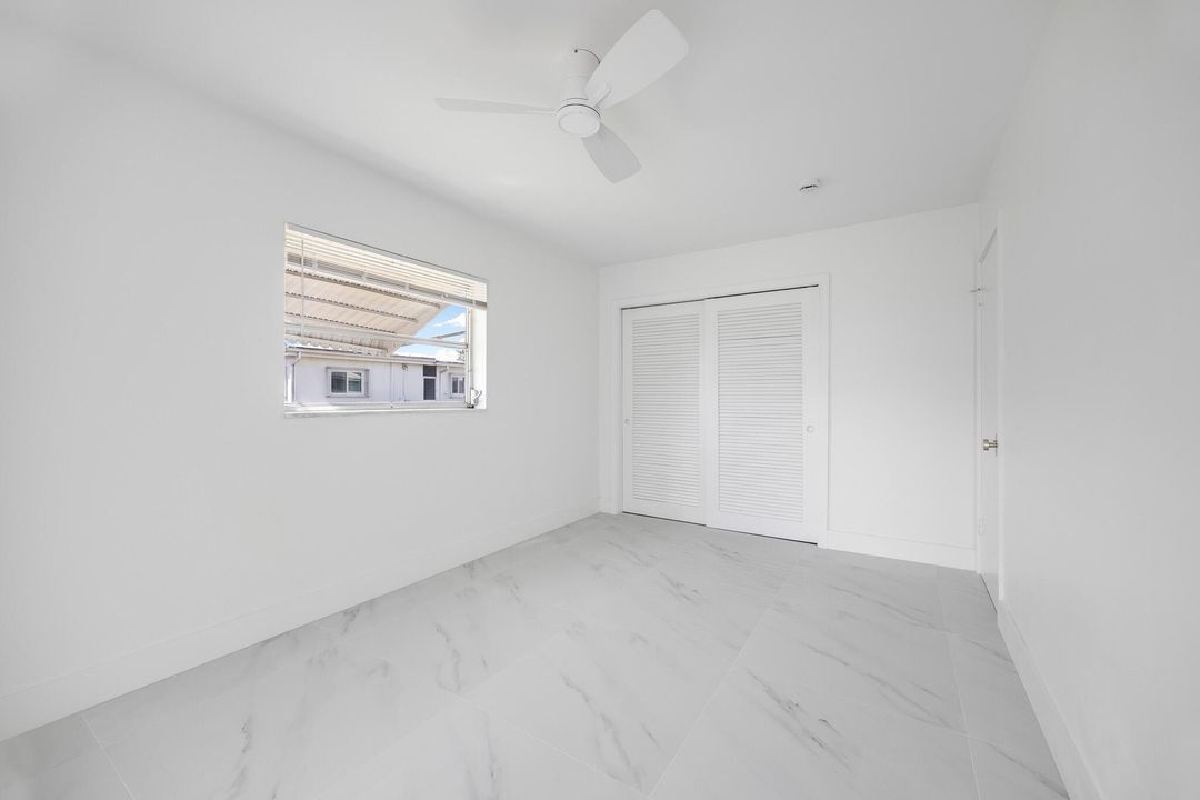 For Sale: $359,500 (2 beds, 2 baths, 1682 Square Feet)