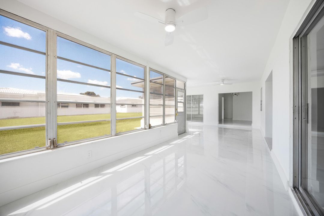 For Sale: $359,500 (2 beds, 2 baths, 1682 Square Feet)