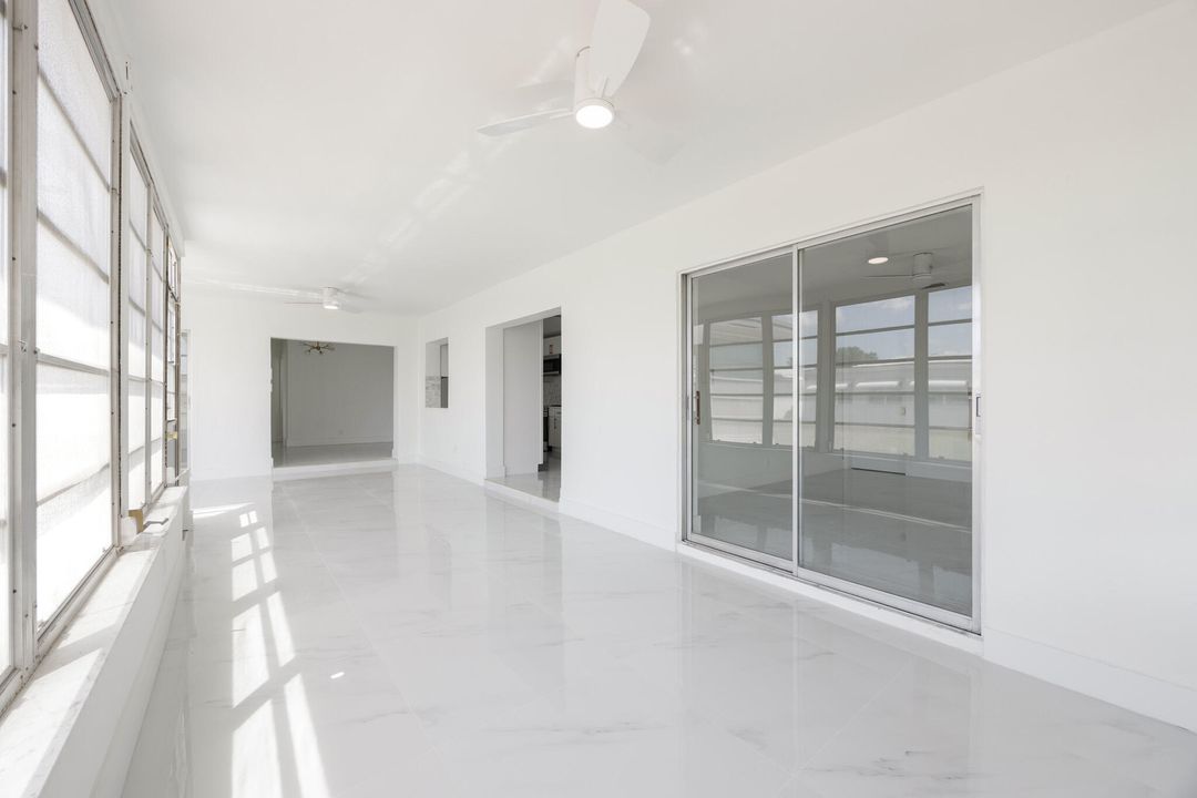 For Sale: $359,500 (2 beds, 2 baths, 1682 Square Feet)