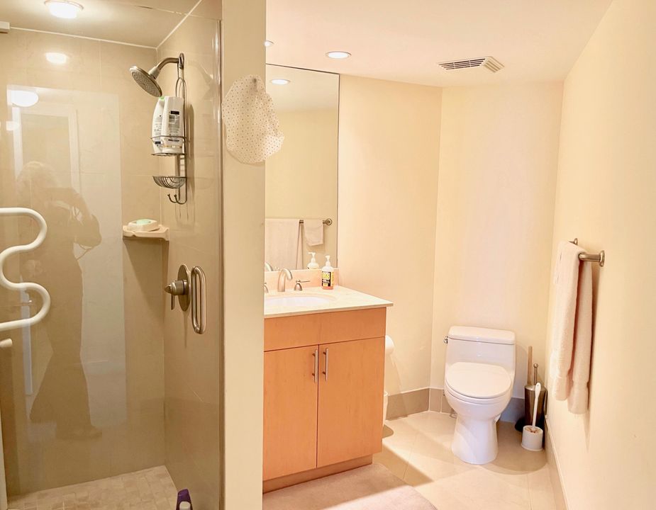 В аренду: $4,500 (2 спален, 2 ванн, 1491 Квадратных фут)