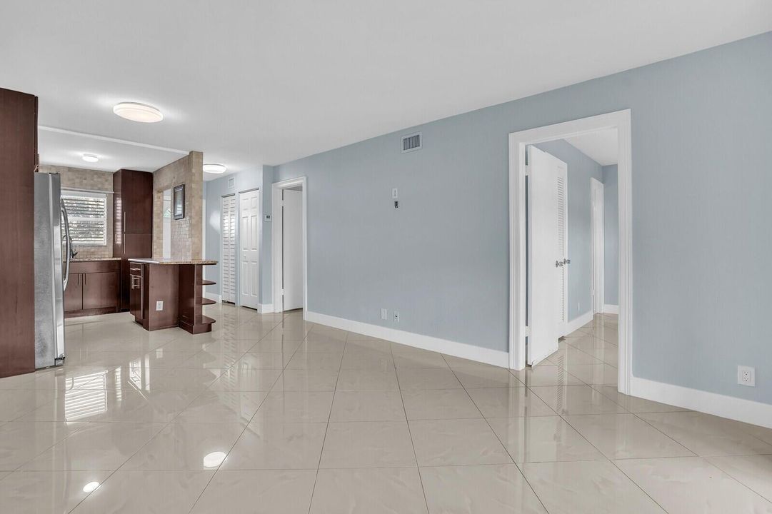 For Rent: $2,200 (2 beds, 2 baths, 756 Square Feet)