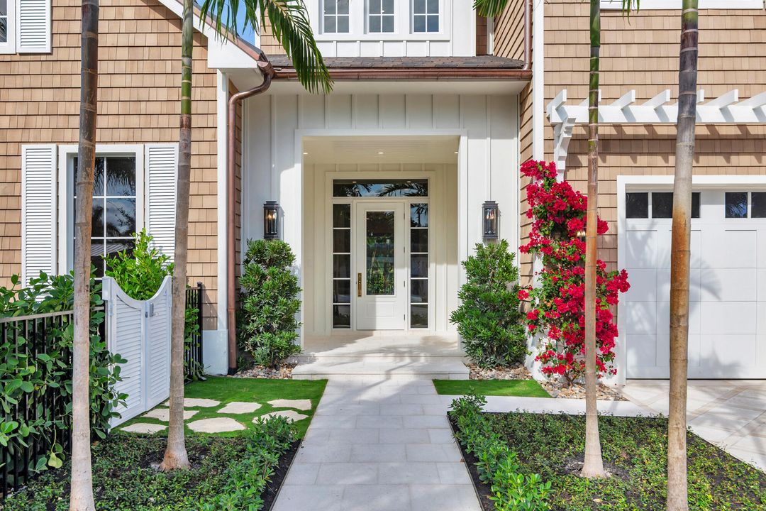 For Sale: $7,795,000 (5 beds, 5 baths, 5252 Square Feet)