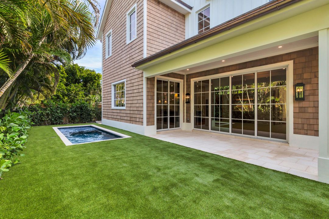 For Sale: $7,795,000 (5 beds, 5 baths, 5252 Square Feet)